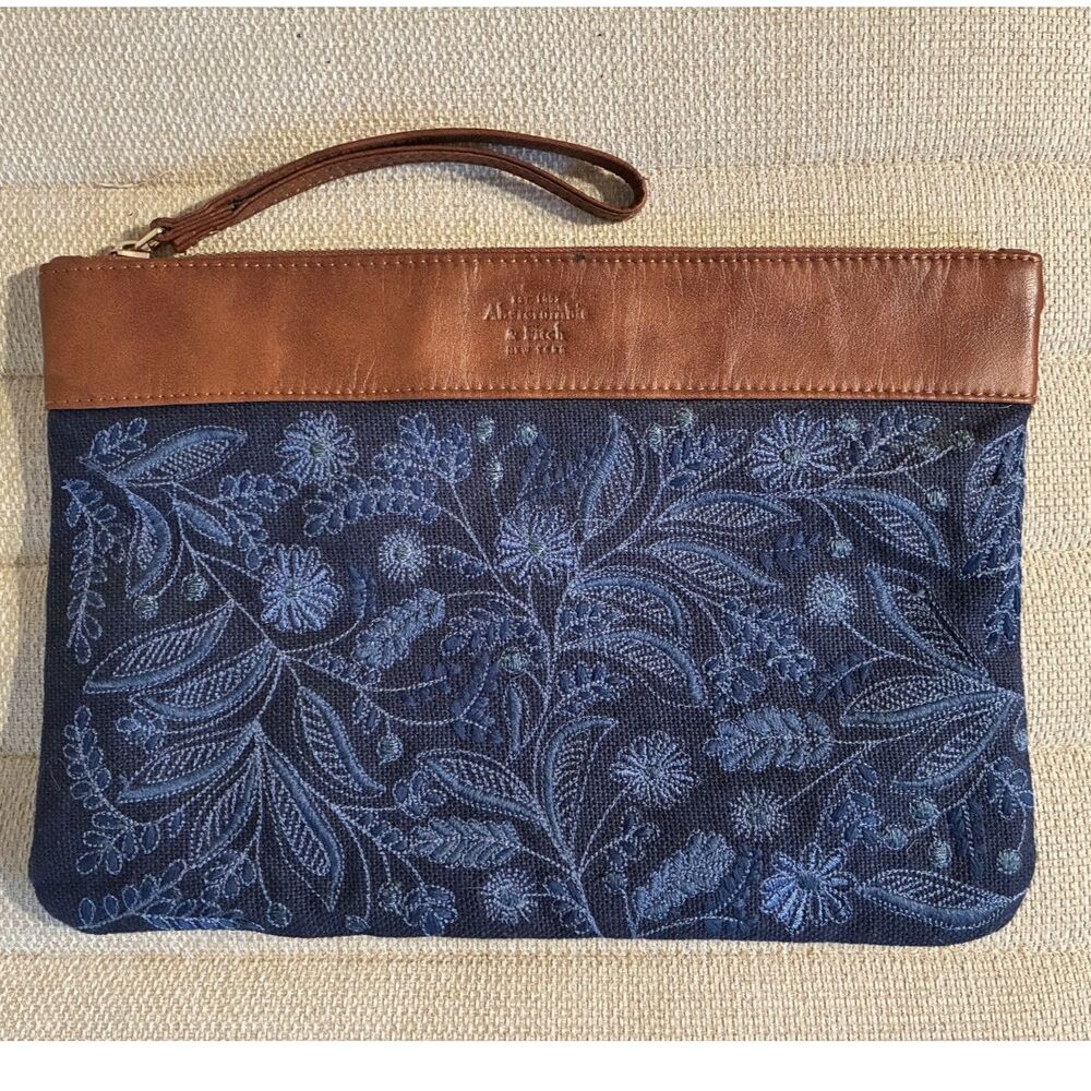 Abercrombie Indigo Floral Embroidered Wristlet Boho